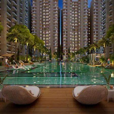 Downtown Delight With Swimming Pool Apartment Lucknow Exterior photo